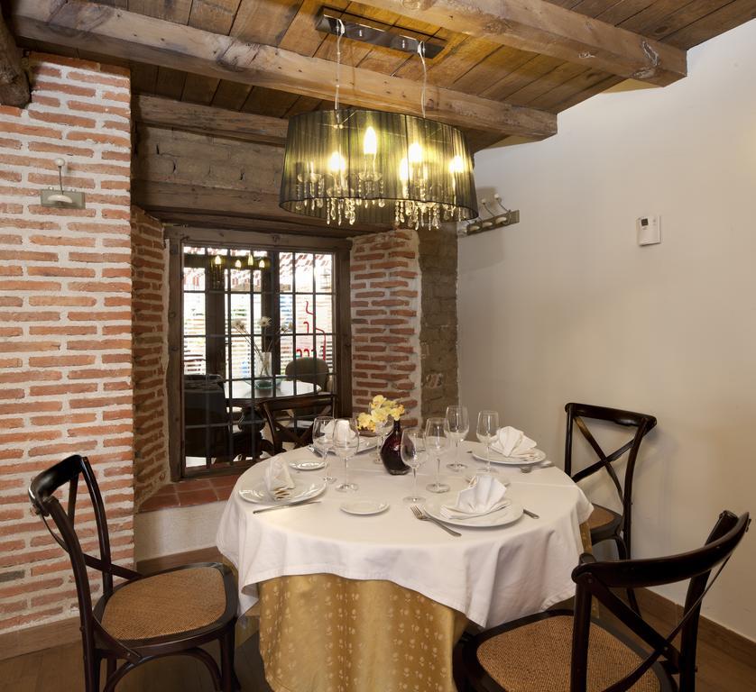 Maison d'hôtes Hostería del Mudéjar Ávila à Velayos Extérieur photo